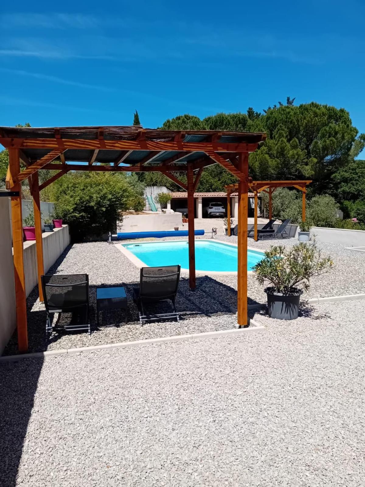 Chambres D'Hotes, B&B Climatisees La Borrellienne Saint-Maximin-la-Sainte-Baume Luaran gambar