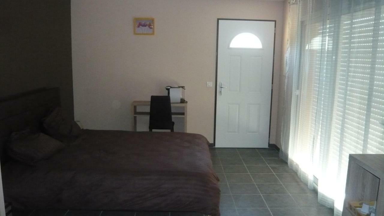 Chambres D'Hotes, B&B Climatisees La Borrellienne Saint-Maximin-la-Sainte-Baume Luaran gambar