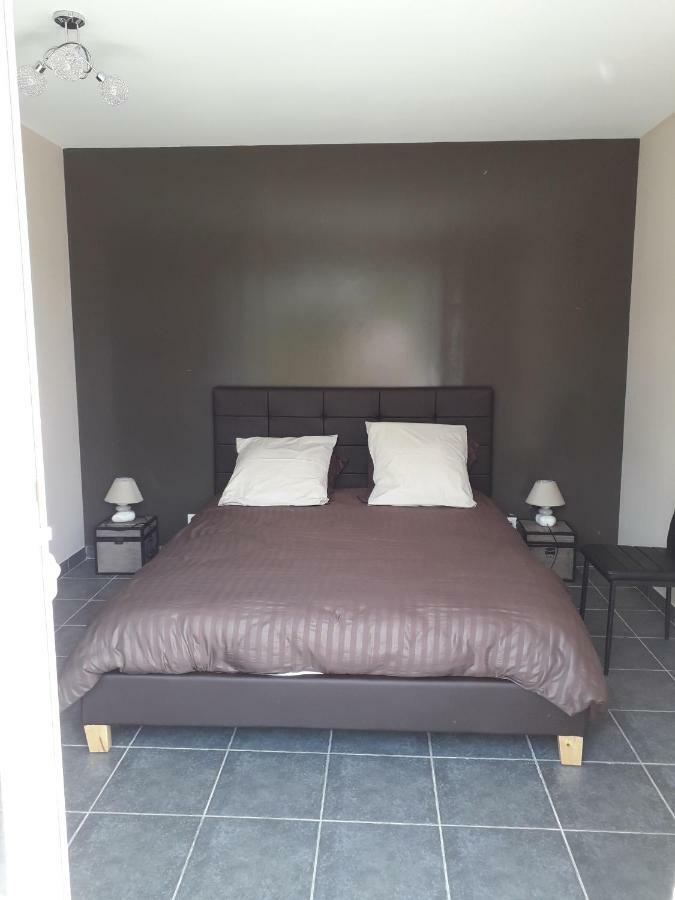 Chambres D'Hotes, B&B Climatisees La Borrellienne Saint-Maximin-la-Sainte-Baume Luaran gambar